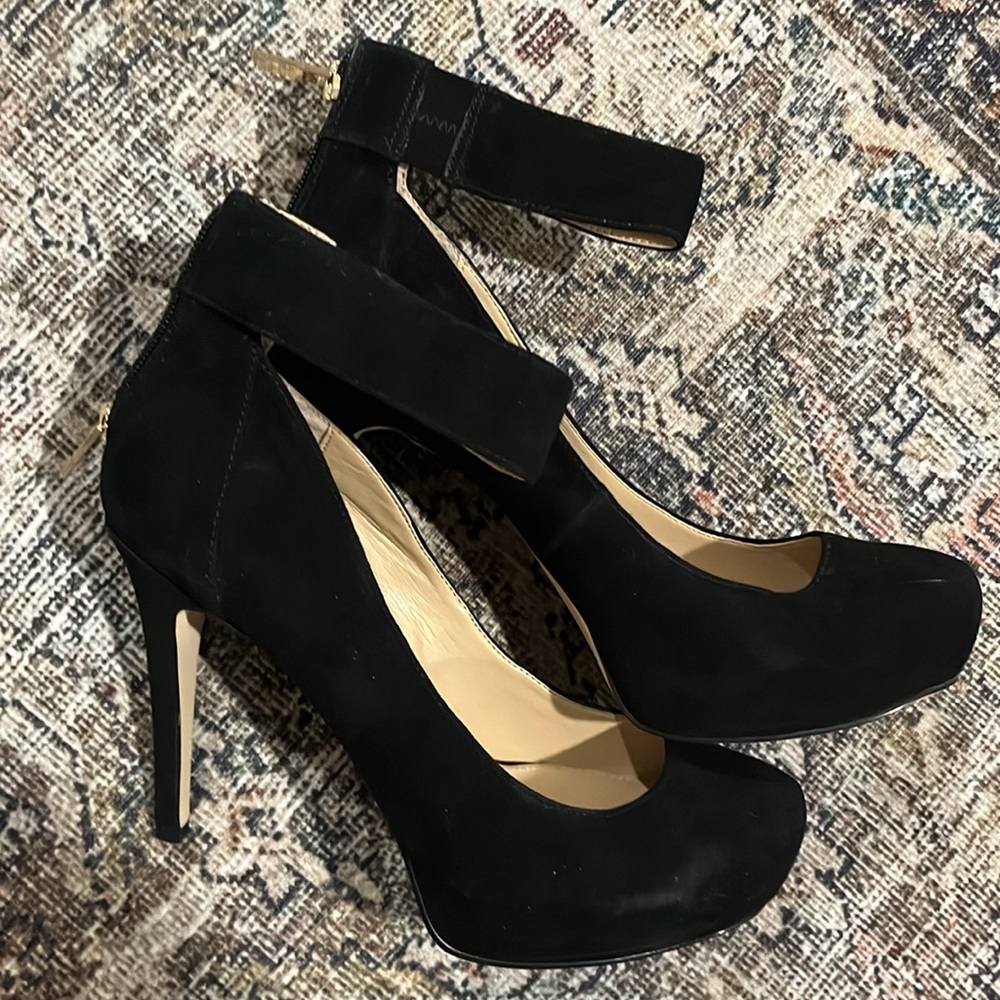 Never Worn. Bcbgeneration Platform Suede Ankle St… - image 5